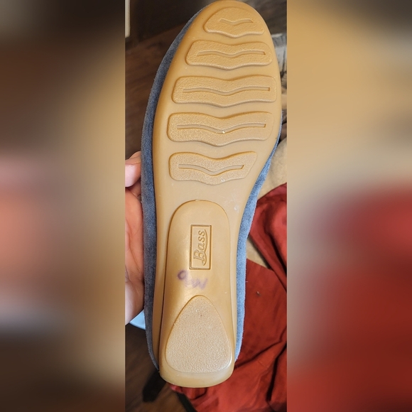 G.H. Bass Co. Bonnie Light Blue Suede Moccasins/Loafers with Tassels, Sz. 7 - Picture 8 of 12